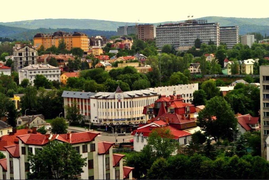 Apartments In The Center Truskavets Exterior foto